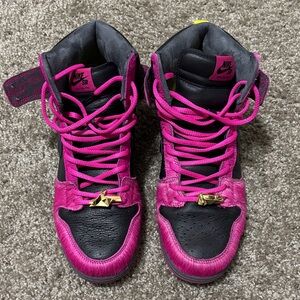 Nike SB Run the Jewels size 11